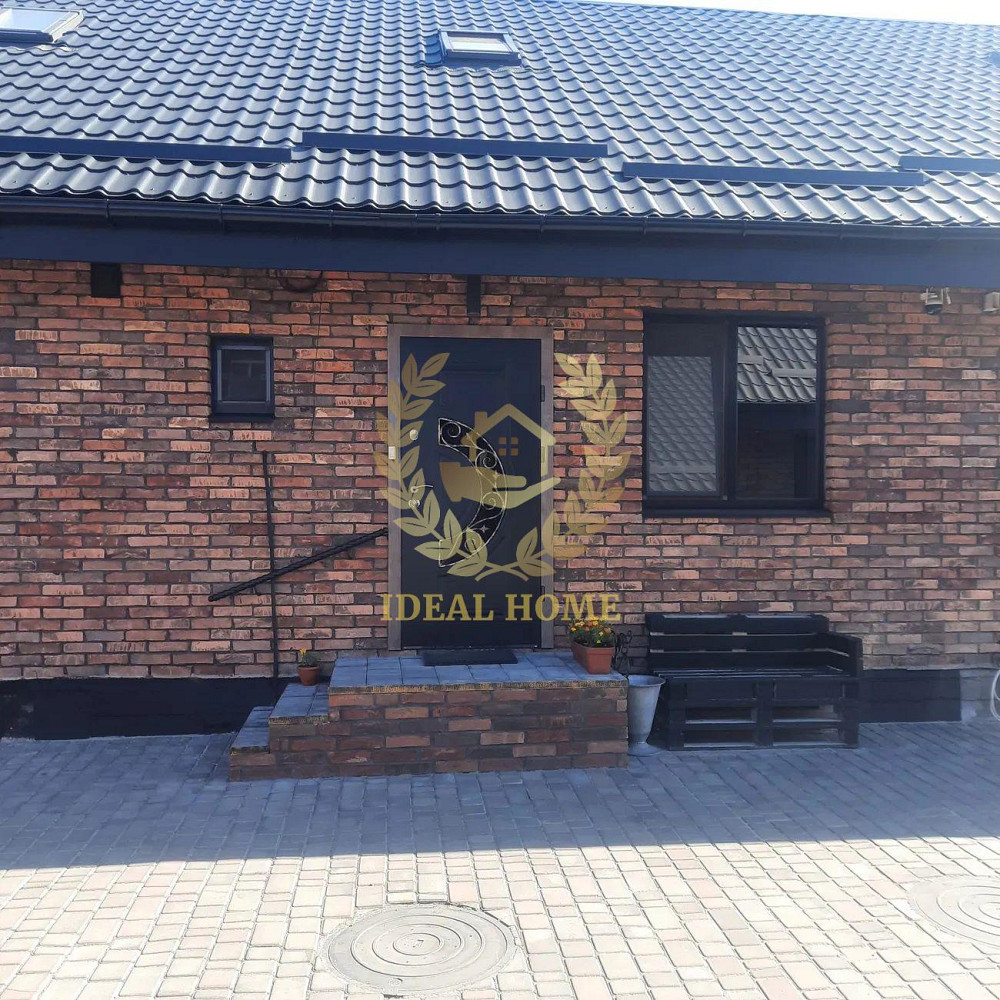 Продаж Будинок 3-кімнатний на Центральная ул., 1  - фото 1