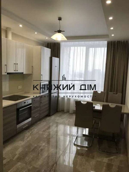 Оренда Квартира 1-кімнатна, 17/25 поверх на Соломенская ул. Київ - фото 1