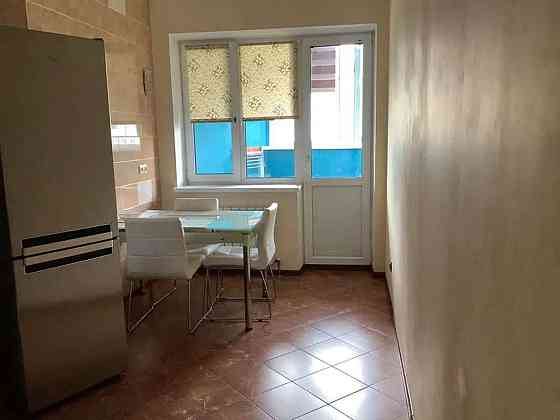 Оренда Квартира 1-кімнатна, 3/12 поверх на ул. Ревуцкого Киев