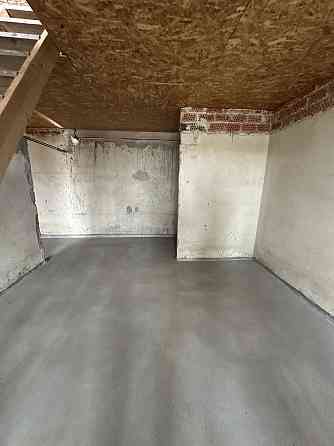 Продаж Квартира 3-кімнатна, 10/10 поверх на вул. Кисілевської О. Івано-Франківськ