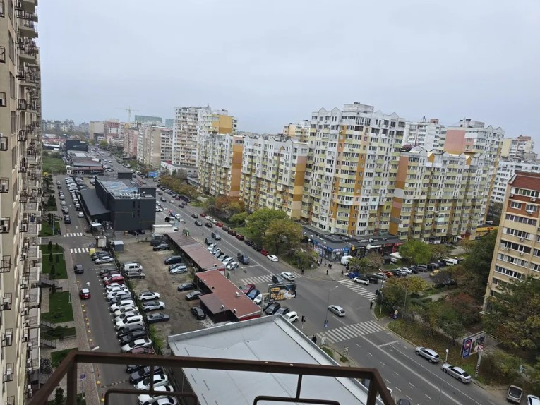 Продам 2-комнатную квартиру в 47 Жемчужине, ул. Академика Сахарова Крижановка (Коминтернивський район) - изображение 1