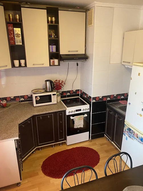 Оренда Квартира 1-кімнатна, 20/22 поверх на Олени Пчілки, 4 Киев - изображение 1