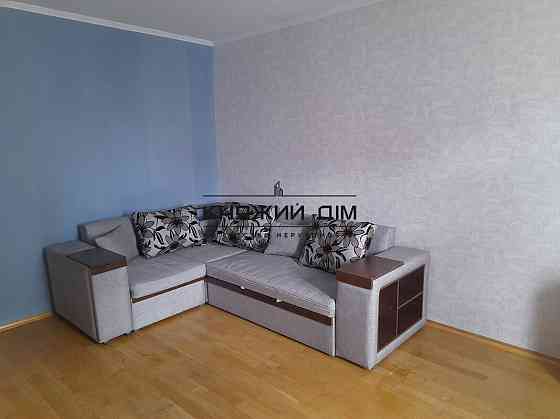 Оренда Квартира 2-кімнатна, 12/25 поверх на Урловская ул. Киев