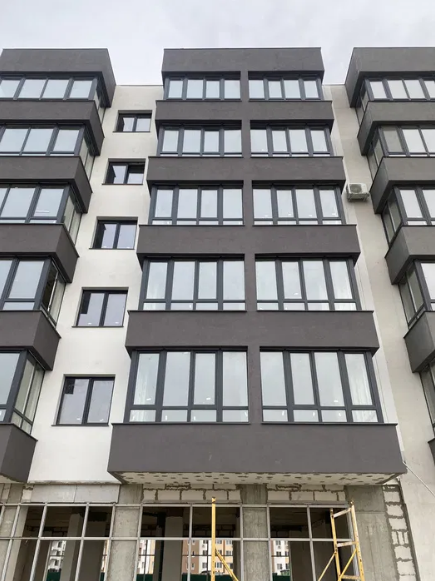 Продам 1-комнатную квартиру в новом доме в ЖК "Брюссель" (пос.Котовского) Крижанівка (Комінтернівський район) - фото 1