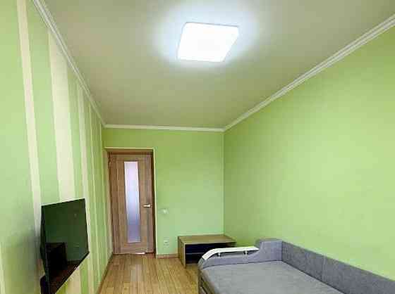 Продаж Квартира 3-кімнатна, 3/5 поверх на Тульчинська вул., 7 Київ