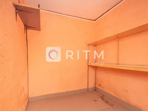 Здається    Чернівці Аркадія Жуковського (Горького Максима) вулиця 19 Чернівці - фото 3