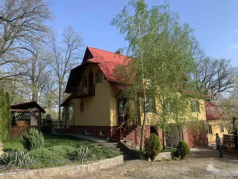 Продаж 2-поверховий   150 кв.м 4 кімн. на Горіхівський провулок 10 Чернівці - фото 4