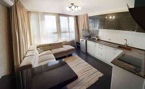 Оренда Квартира 1-кімнатна, 26/26 поверх на Юрія Шумського, 3г Київ