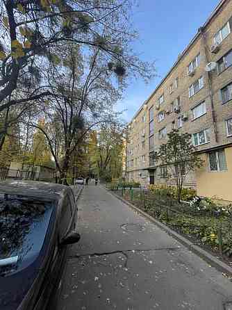 Продаж Квартира 1-кімнатна, 4/5 поверх на Академіка Корольова, 10В Київ