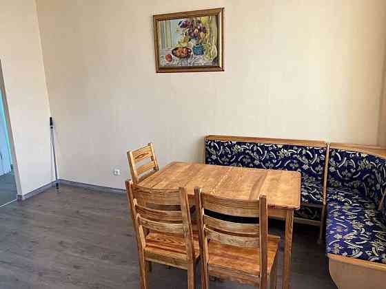 Оренда Квартира 3-кімнатна, 6/8 поверх на ул. Михаила Коцюбинского Киев