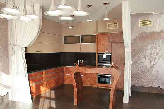 Оренда Квартира 3-кімнатна, 11/11 поверх на улица Окипной Раисы, д.18 Киев