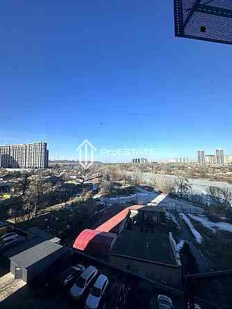 Продаж Квартира 3-кімнатна, 6/26 поверх на вул. Зарічна Киев