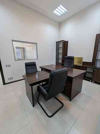 Оренда офісне приміщення на Шота Руставелі вул., 1 поверх - 2/5 Київ