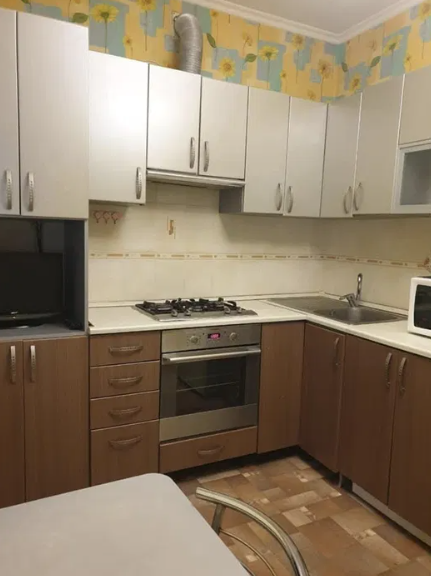 Продам 1-комнатную квартиру на ул.Сахарова Одеса - фото 1