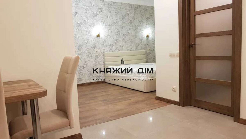 Продаж 1-но к. квартири в ЖК Вишиванка Мінський масив. № 21143357 Київ - фото 2
