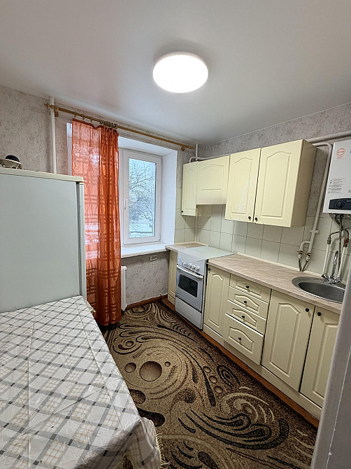 Оренда Квартира 2-кімнатна, 1/5 поверх на вул. Гагаріна Рівне - фото 1