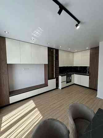 Продаж Квартира 1-кімнатна, 8/11 поверх на Инглези улица Одесса