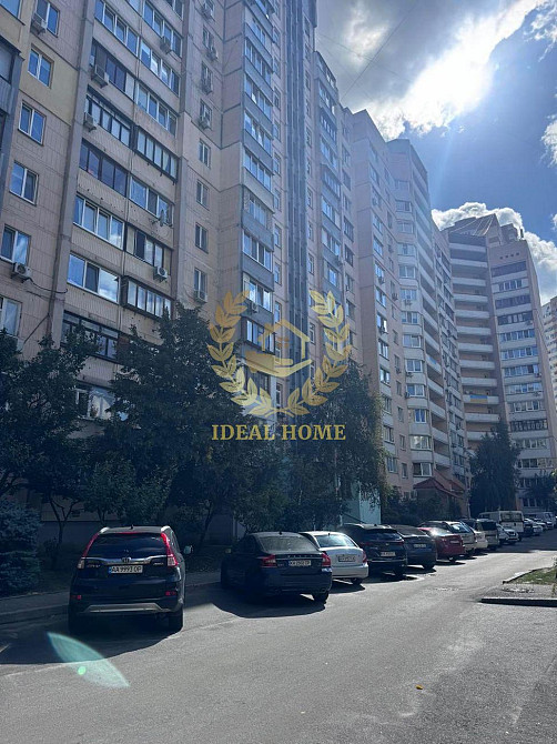 Продаж Квартира 3-кімнатна на Вишняковская ул., 5А Киев - изображение 1