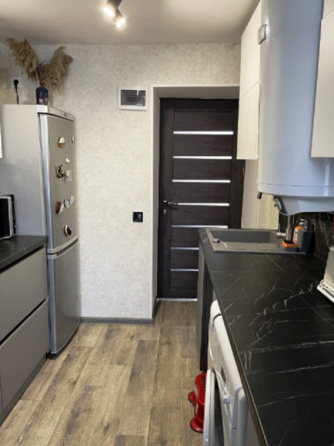 Продам три комнаты в коммунальной квартире на ул. Новосельского. Одесса