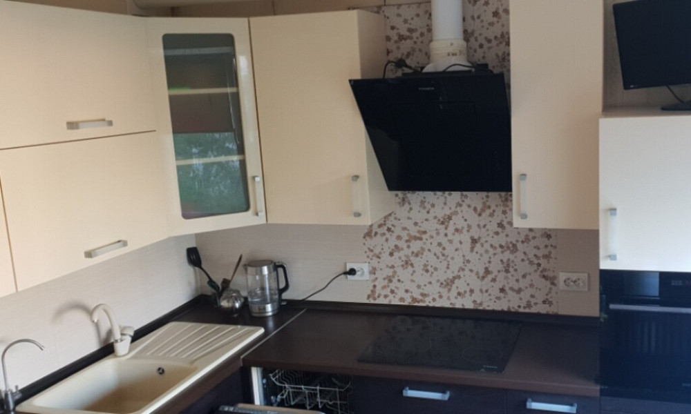 Продаж Квартира 3-кімнатна, 7/12 поверх на шоссе Харьковское, д.148 Киев - изображение 1