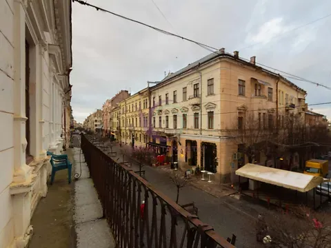 Продаж 4к Квартира 135.2 кв.м Кобилянська вулиця 38 Чернівці - фото 1