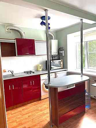 Оренда Квартира 1-кімнатна, 5/5 поверх на Машинобудівна, 36 Киев