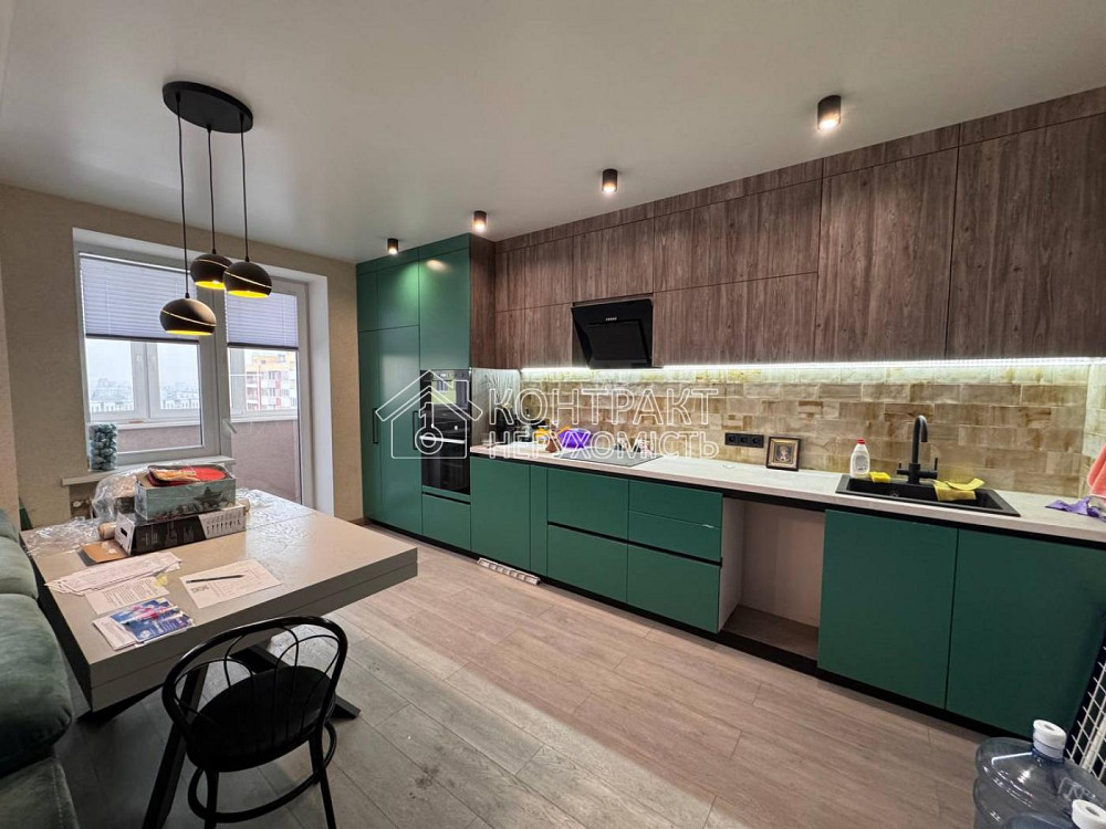 Продаж Квартира 3-кімнатна, 12/13 поверх на вул. Гвардійців Широнінців Kharkiv - photo 1