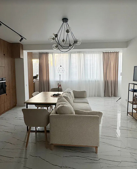 Продаж 2к квартири 74 кв. м на вул. Миру Тернопіль - фото 2