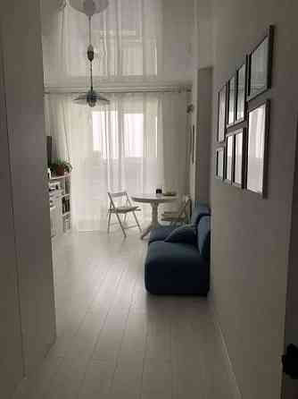 Оренда Квартира 1-кімнатна, 20/25 поверх на пр. Алишера Навои Kiev