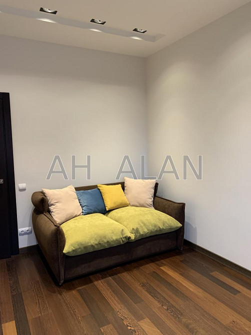 Продаж Будинок 3-кімнатний на Джона Маккейна вул., 7 Київ - фото 16