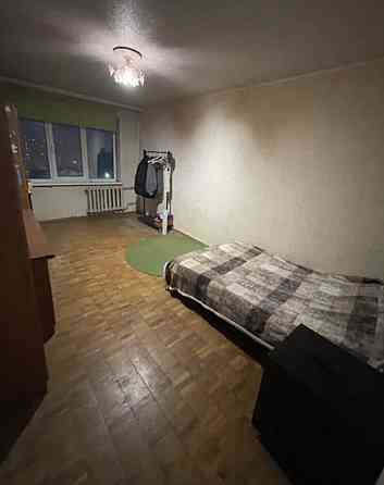 Продаж Квартира 1-кімнатна, 10/16 поверх на Правди просп., 70 Киев