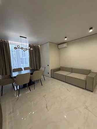 Продаж Квартира 3-кімнатна, 13/16 поверх на вул. Ленкавського Ивано-Франковск