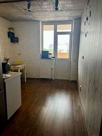 Оренда Квартира 1-кімнатна, 4/25 поверх на вул. Соломії Крушельницької, 15 Kiev