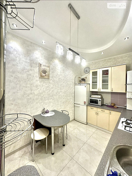 Оренда Квартира 4-кімнатна, 1/3 поверх на Магістратська Вінниця - фото 2