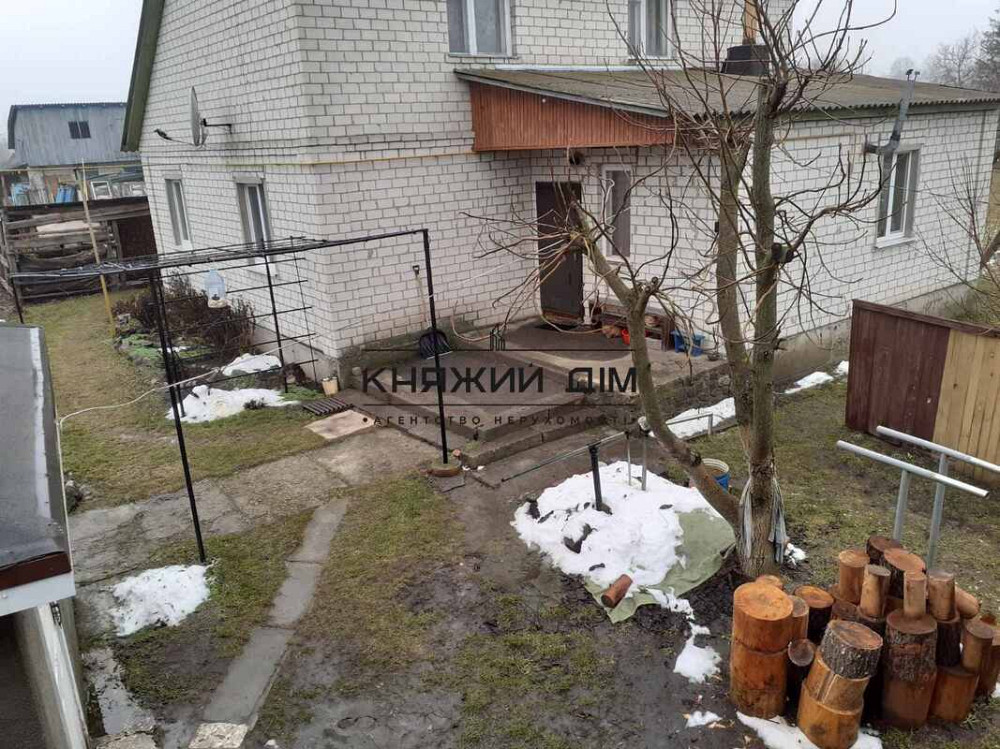 Продам дом в с. Летки Броварского района Общей площадью 142 м2 с участком 29 соток.  - фото 5