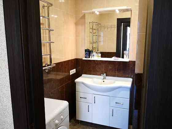 Продаж Квартира 3-кімнатна, 21/25 поверх на Сікорського вул., д. 4-В Киев