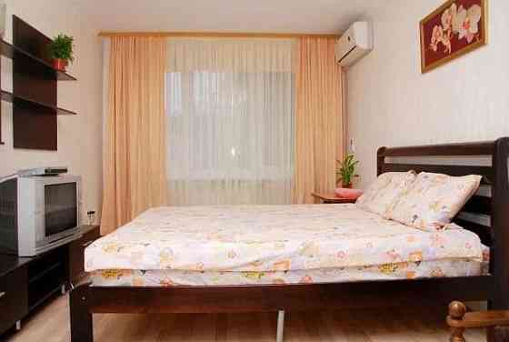 Оренда Квартира 1-кімнатна, 3/3 поверх на ул. Митрополита Василия Липковского, 34 Киев