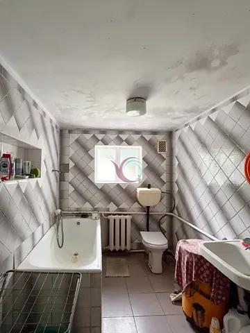 Продаж 1-поверховий   97 кв.м 4 кімн. на Повстанська вулиця 8 Луцьк - фото 7