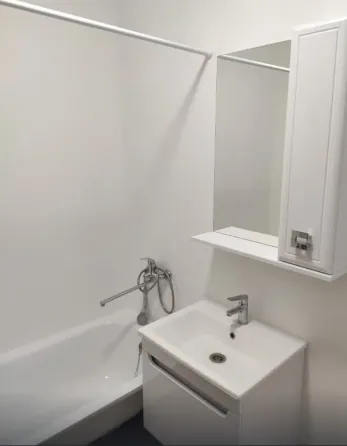 Оренда Квартира 40 кв.м вул. Ломоносова 34а Київ