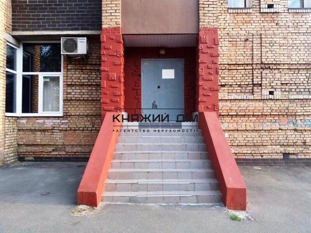 Оренда офісне приміщення на Оболонская ул. поверх - 1/7 Київ - фото 1