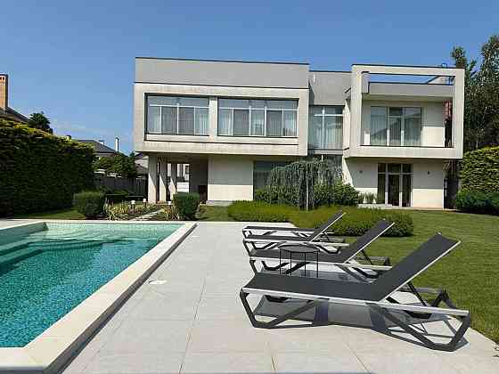 Продаж Будинок на Независимоти ул. Одесса