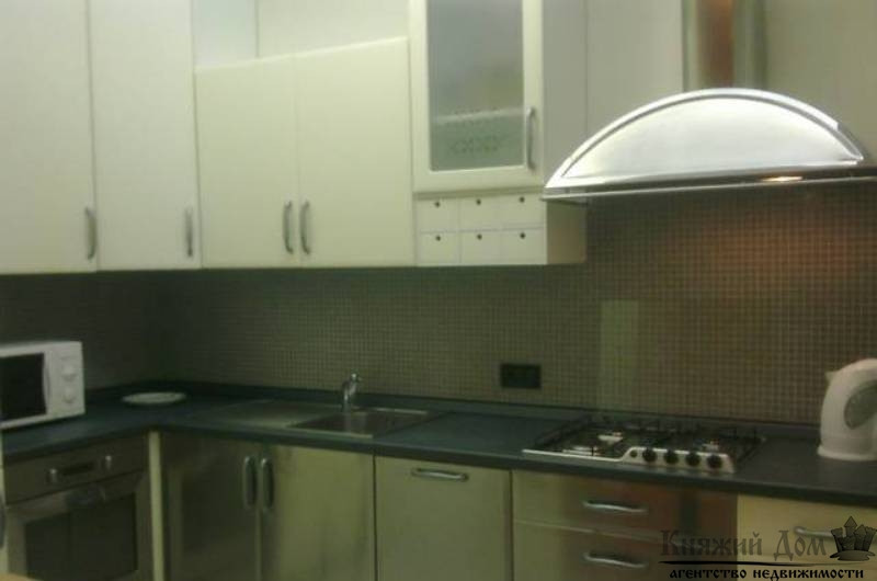 Оренда Квартира 3-кімнатна, 2/8 поверх на вул. Льва Толстого ул./Гетьмана Павла Скоропадського Київ - фото 4