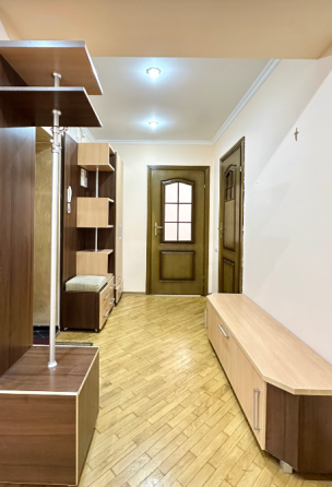 Продаж 3к Квартира 99.1 кв.м Дашевського Івано-Франківськ