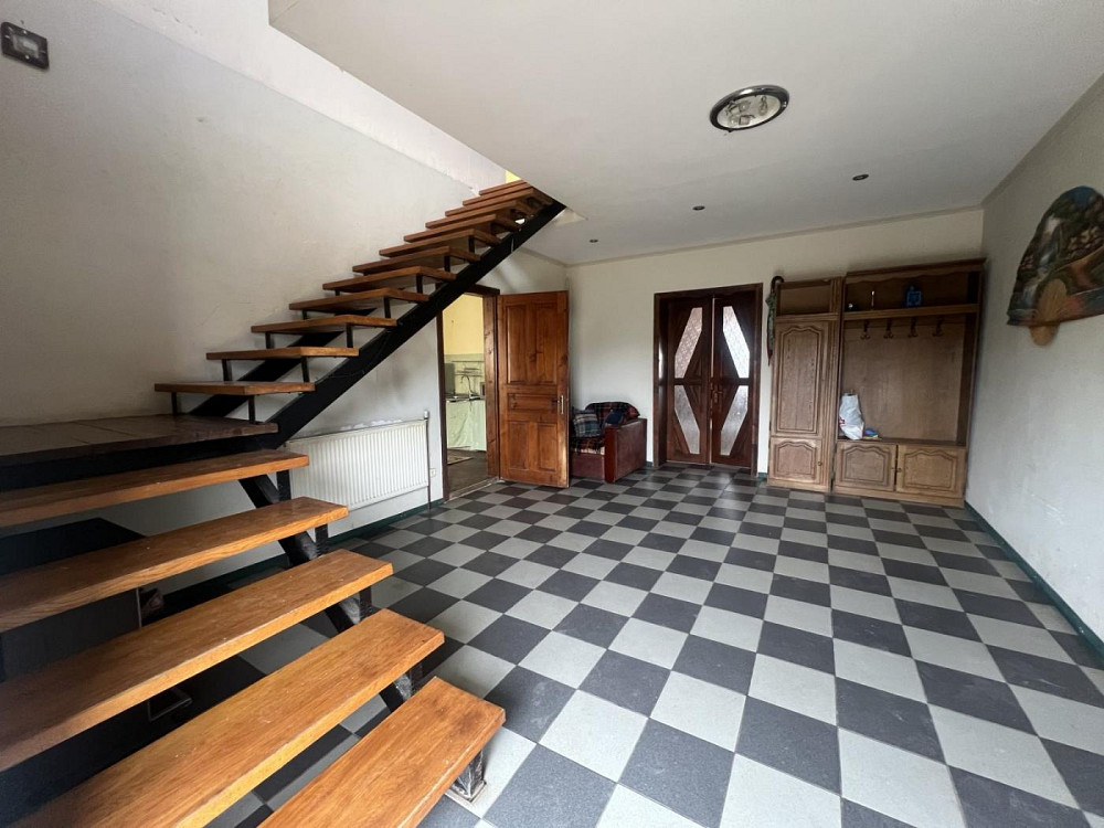 Продаж 3-поверховий Будинок з ділянкою 28 сот 230 кв.м 4 кімн. на Районна вул. Малечковичі - фото 9