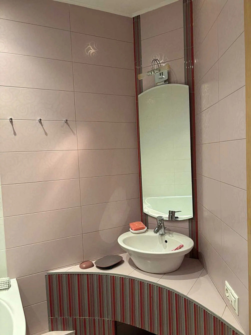 Оренда Квартира 1-кімнатна, 18/22 поверх на вул. Драгоманова, 1б Київ - фото 10