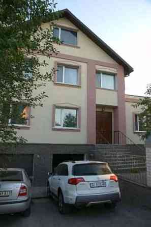 Продаж 3-поверховий Будинок з ділянкою 6 сот 310 кв.м  на Герцена Бориспіль