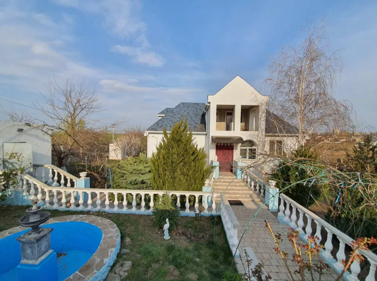 Продаж комерційне приміщення на ул. Шевченка, 15 приміщень - 4, поверх - 1 Корсунці - фото 1