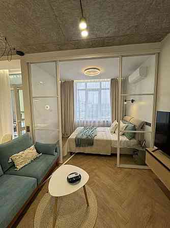 Продаж Квартира 1-кімнатна, 13/25 поверх на Гулака вул., д. 4 Київ