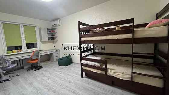 Оренда Квартира 2-кімнатна, 24/25 поверх на Урловская ул. Київ