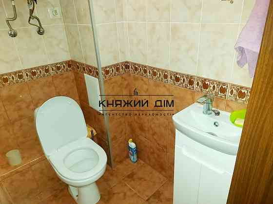 Оренда Квартира 1-кімнатна, 14/25 поверх на Радунская ул. Київ